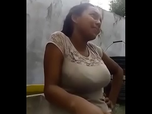 Peitão Gostoso da Negra Novinha Cheia de Tesão